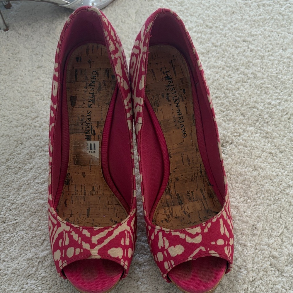Christian Siriano Red Patterned Peep Toe Heels